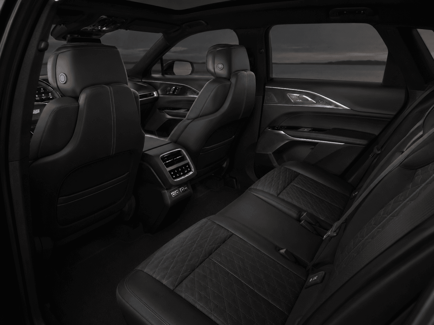 Cadillac lyriq 2025 thumbnail 6