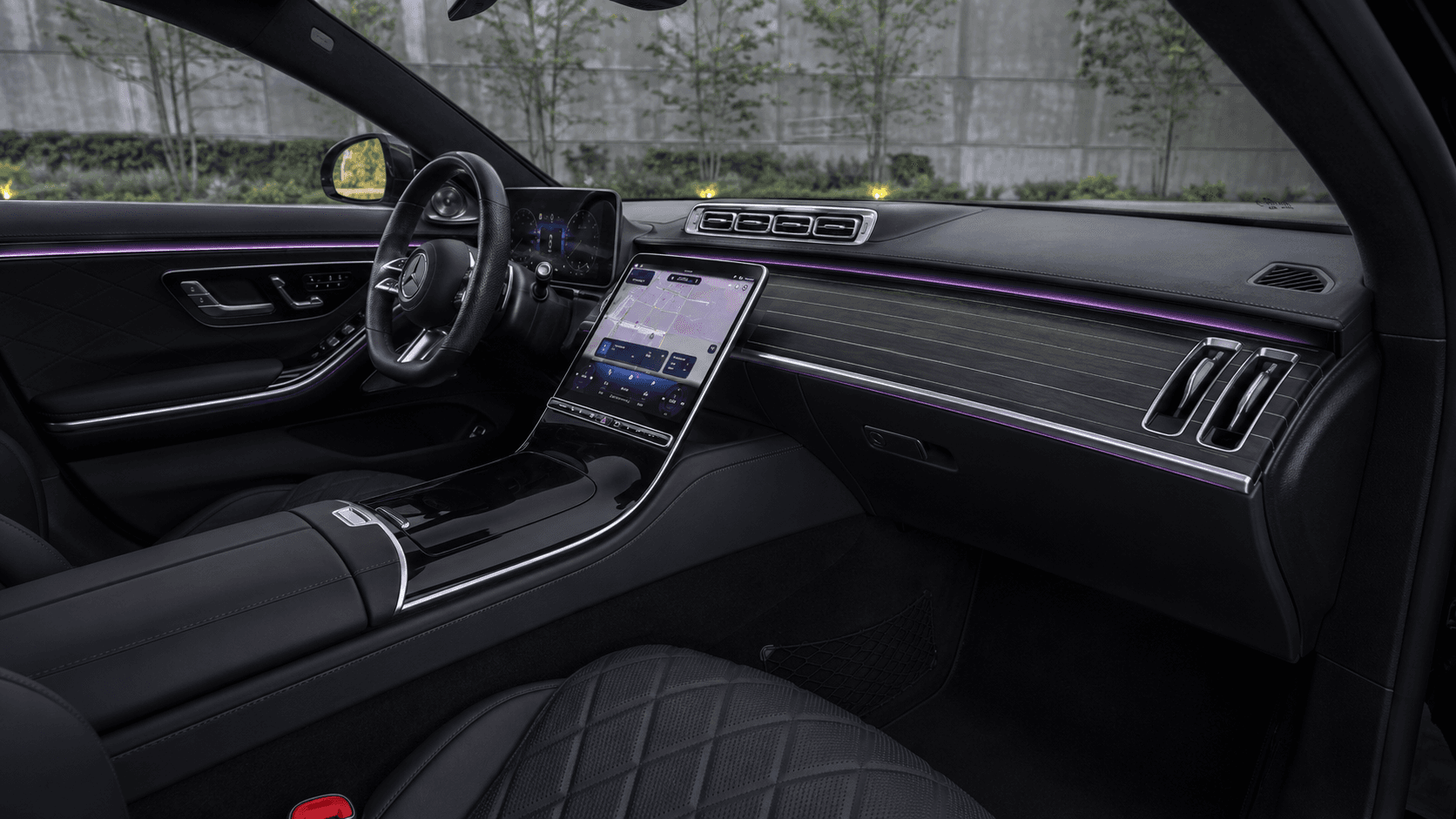 Mercedes S580 2024 thumbnail 5
