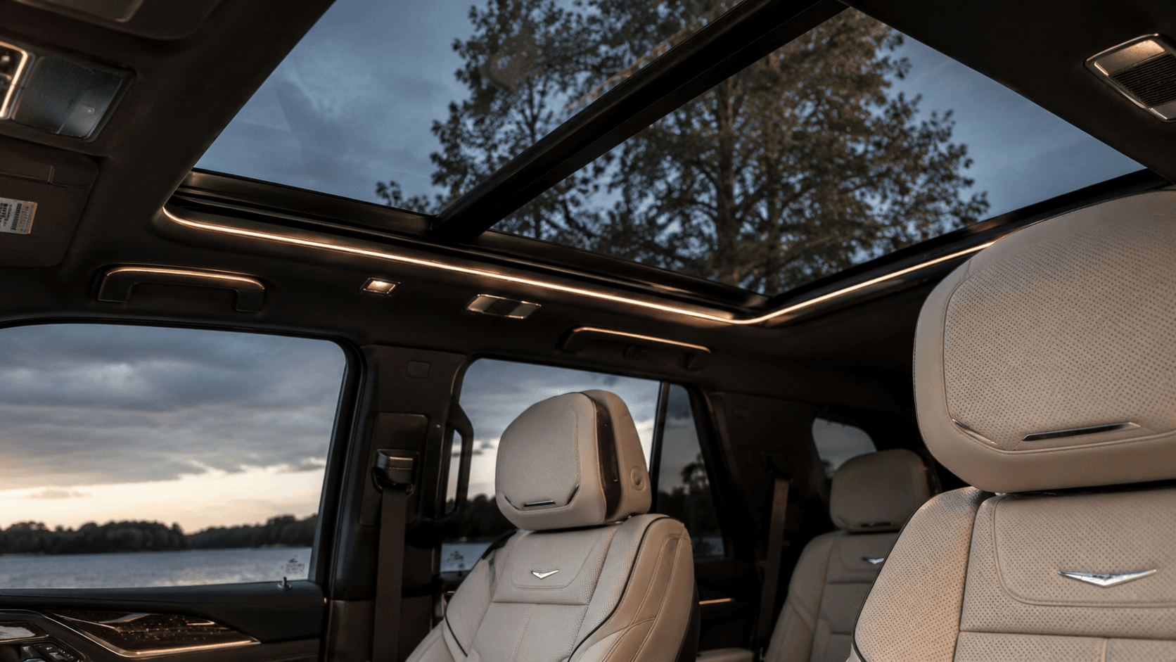 One escalade is 2025 thumbnail 2